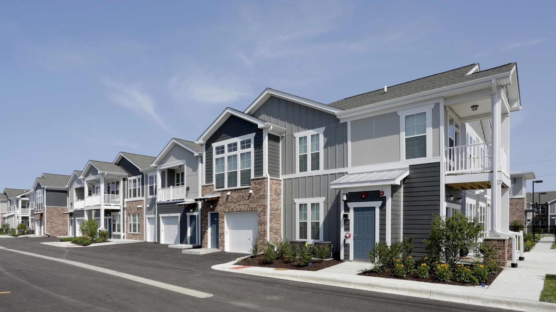 Photos of Springs at South Elgin, in South Eilgin, IL